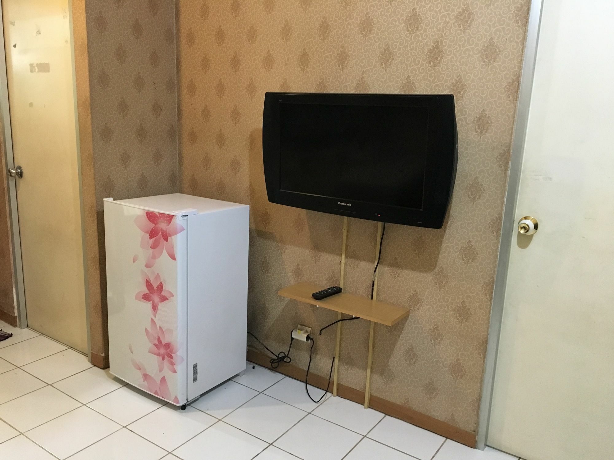 Apartment Gading Nias Residence ジャカルタ エクステリア 写真
